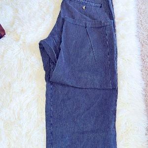 Dockers Capri #6 use in good condition Home Smoke Free